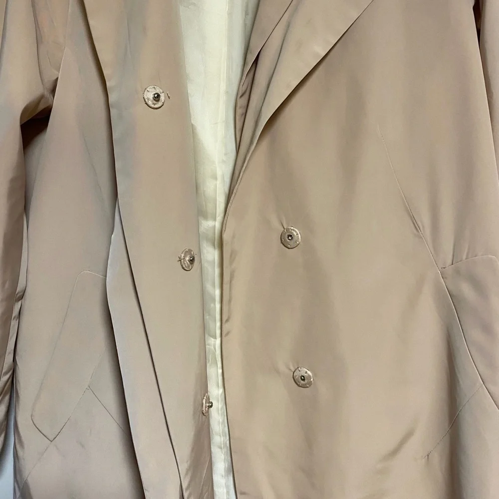 LYNN Kenneth Lynn Beige Lightweight Trench Coat – Size 2 (Bust 85cm) - Picture 5 of 14